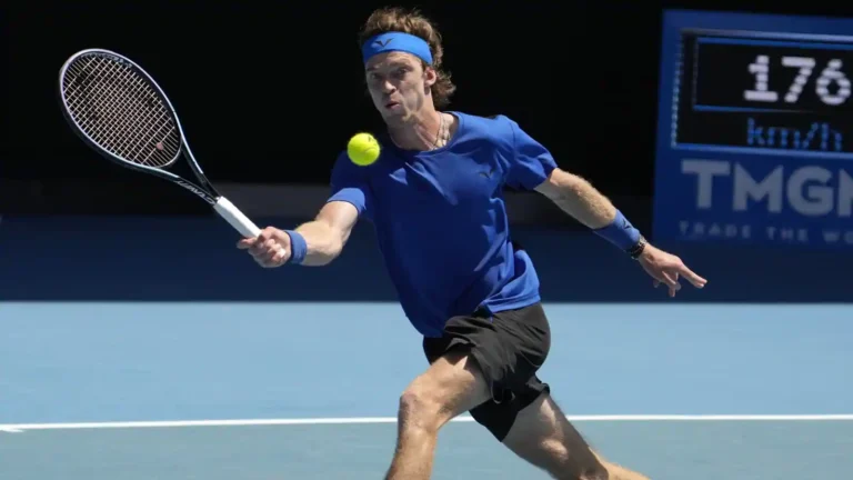 Andrey Rublev Powers Through Baseline Rally with Lethal Forehand Strike!